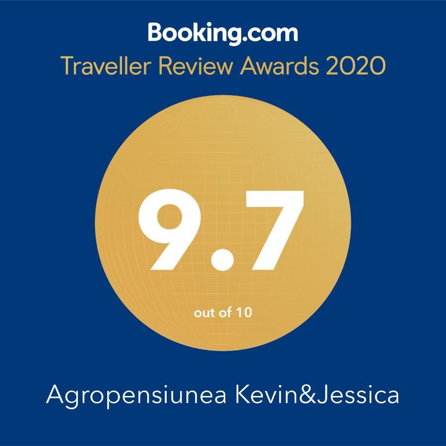 Kevin&Jessica Rooms Giarmata Ngoại thất bức ảnh